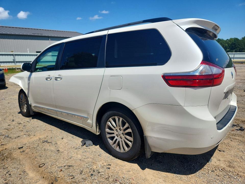 2017 Toyota Sienna მანქანა იყიდება აუქციონზე, vin: 5TDYZ3DC9HS864777, აუქციონის ნომერი: 63368586
