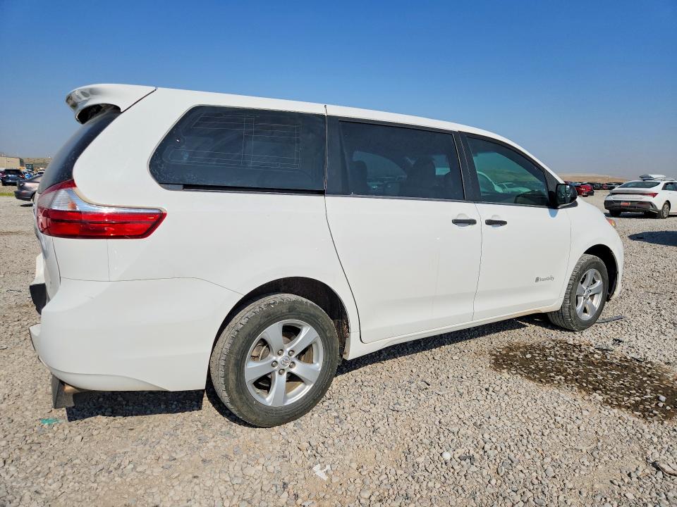 Aukcja sprzedaży 2017 Toyota Sienna, vin: 5TDZZ3DC8HS875841, numer aukcji: 63424256