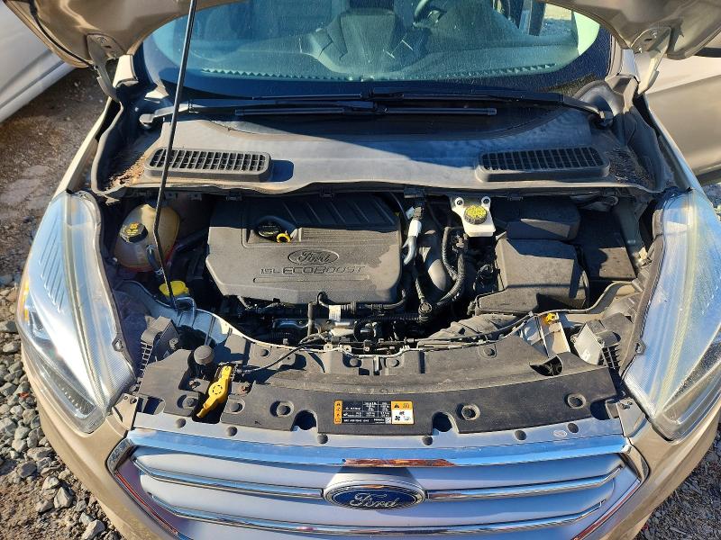 63511766 :رقم المزاد ، 1FMCU9GD0HUA62528 vin ، 2017 Ford Escape مزاد بيع