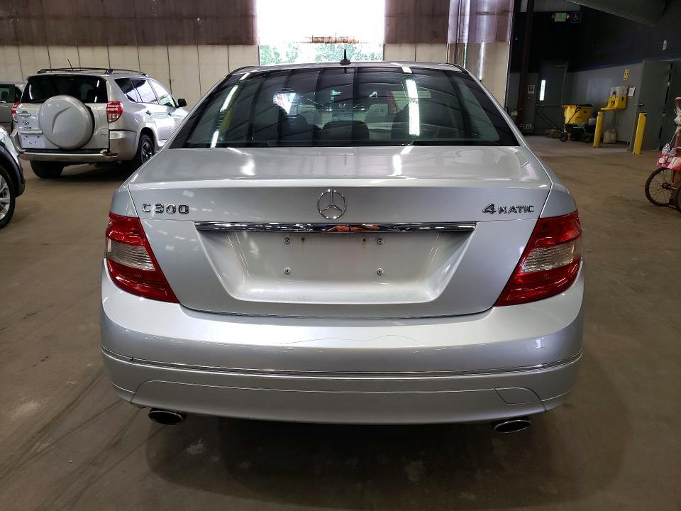 63378806 :رقم المزاد ، WDDGF8BB8AR105933 vin ، 2010 Mercedes-benz C مزاد بيع