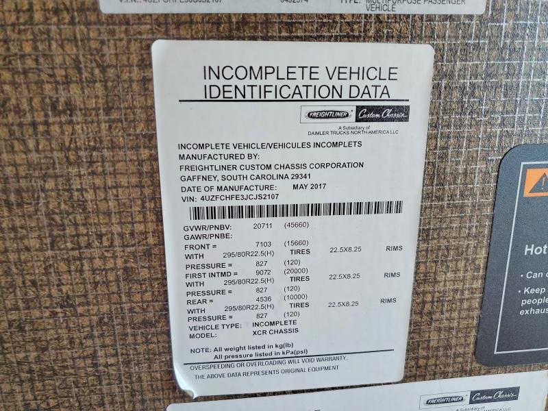 Продажа на аукционе авто 2018 Freightliner Unknown, vin: 4UZFCHFE3JCJS2107, номер лота: 65192056