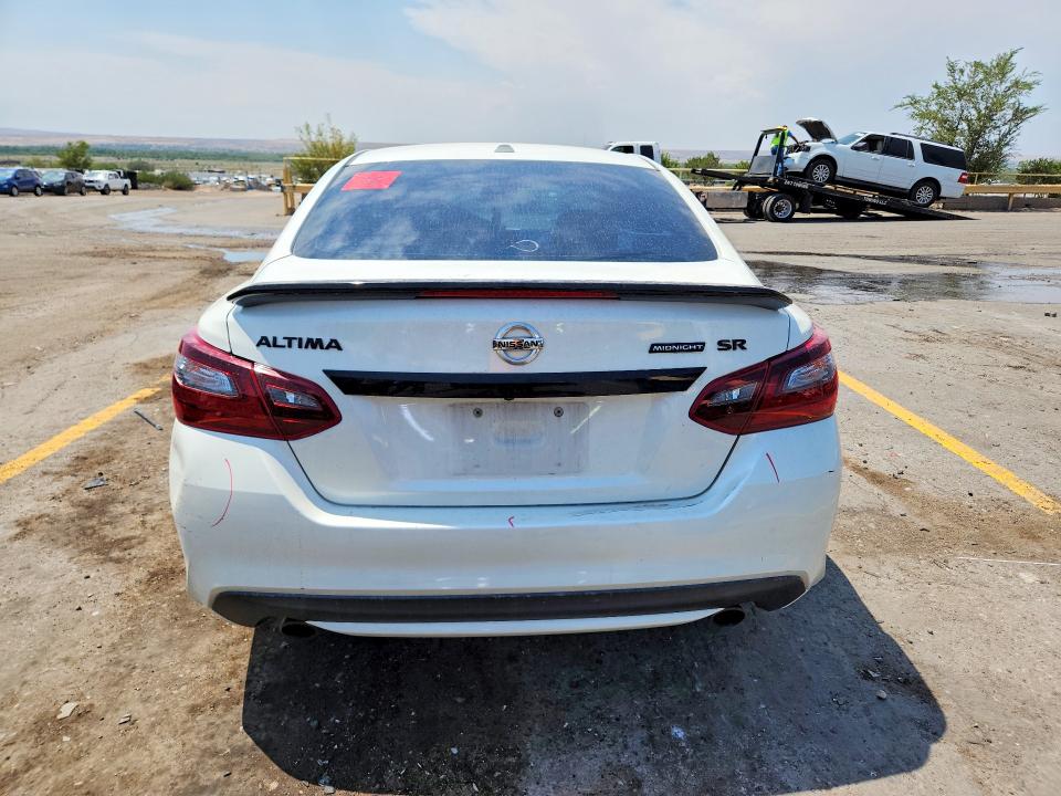 Продажа на аукционе авто 2018 Nissan Altima, vin: 1N4AL3AP0JC258789, номер лота: 63371656