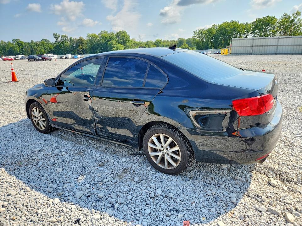 67056126 :رقم المزاد ، 3VWDP7AJ5CM369125 vin ، 2012 Volkswagen Jetta مزاد بيع