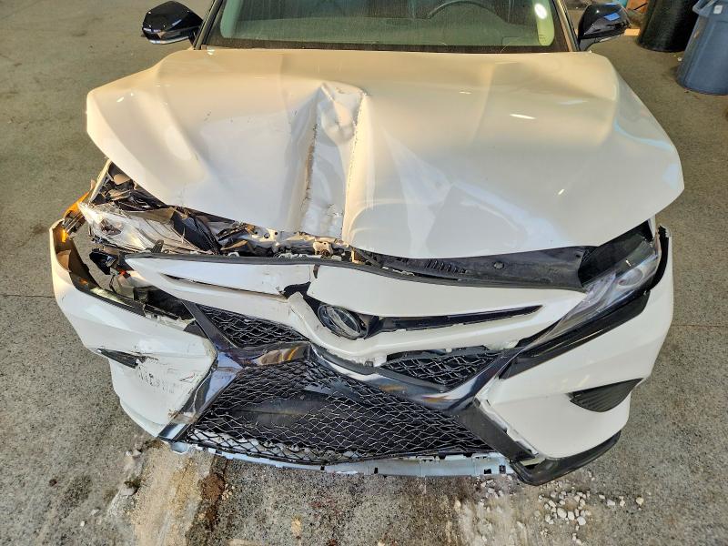 Продаж на аукціоні авто 2019 Toyota Camry, vin: 4T1B61HK7KU251558, номер лоту: 66479826