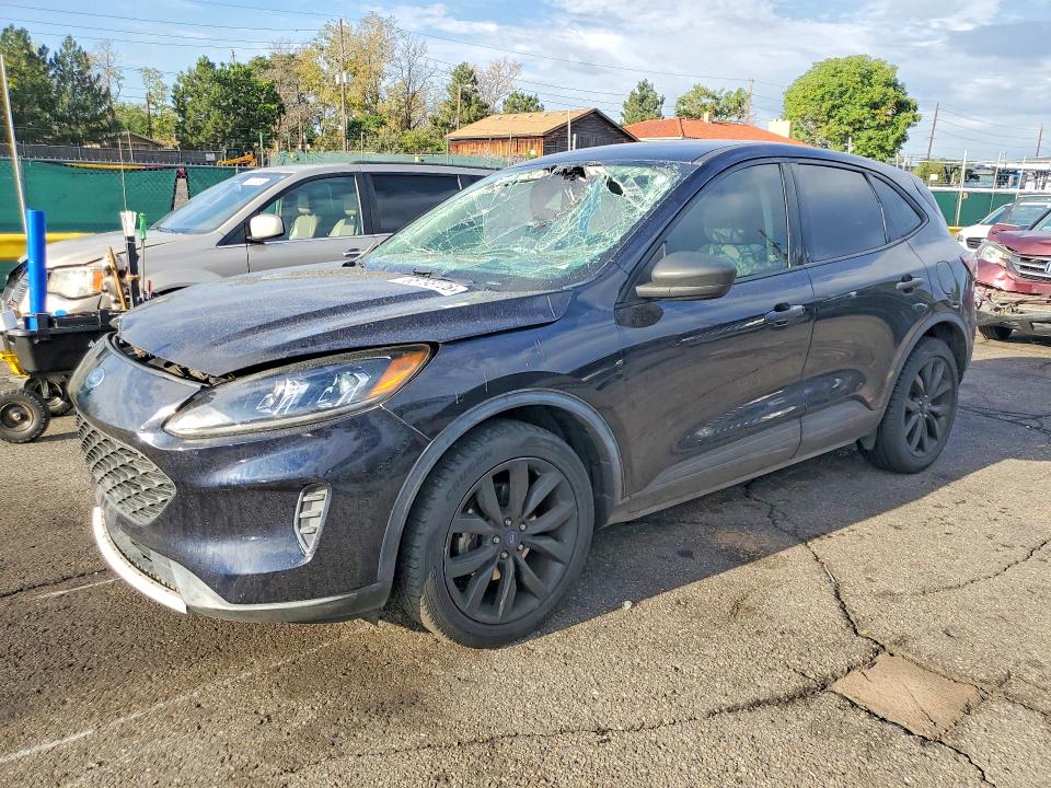 65798126 :رقم المزاد ، 1FMCU0F60MUA30669 vin ، 2021 Ford Escape مزاد بيع