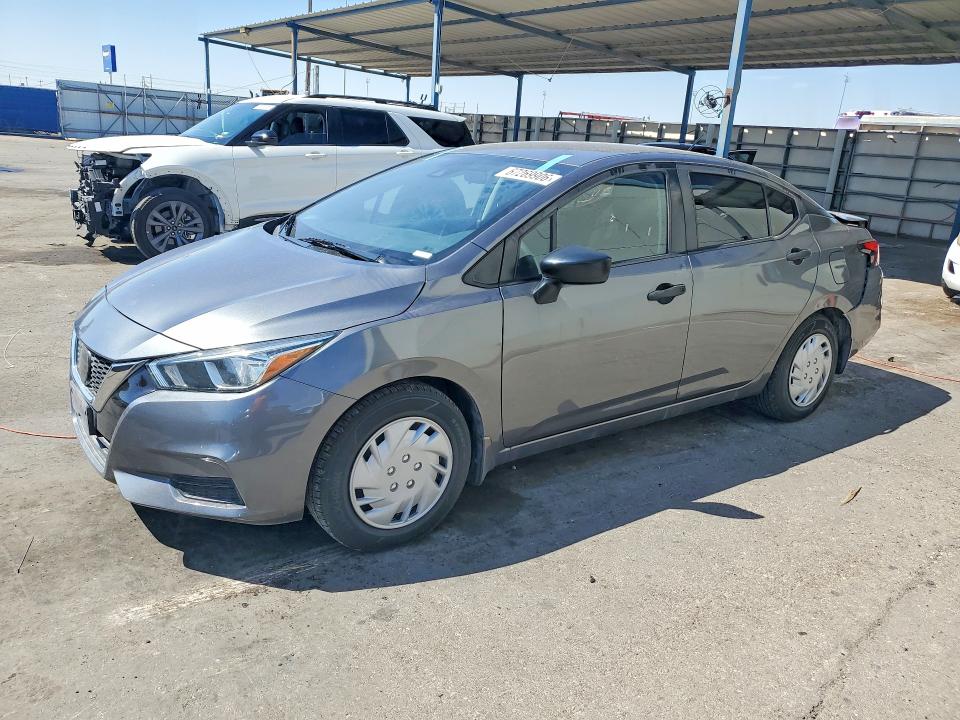 67269906 :رقم المزاد ، 3N1CN8BV5ML900233 vin ، 2021 Nissan Versa مزاد بيع