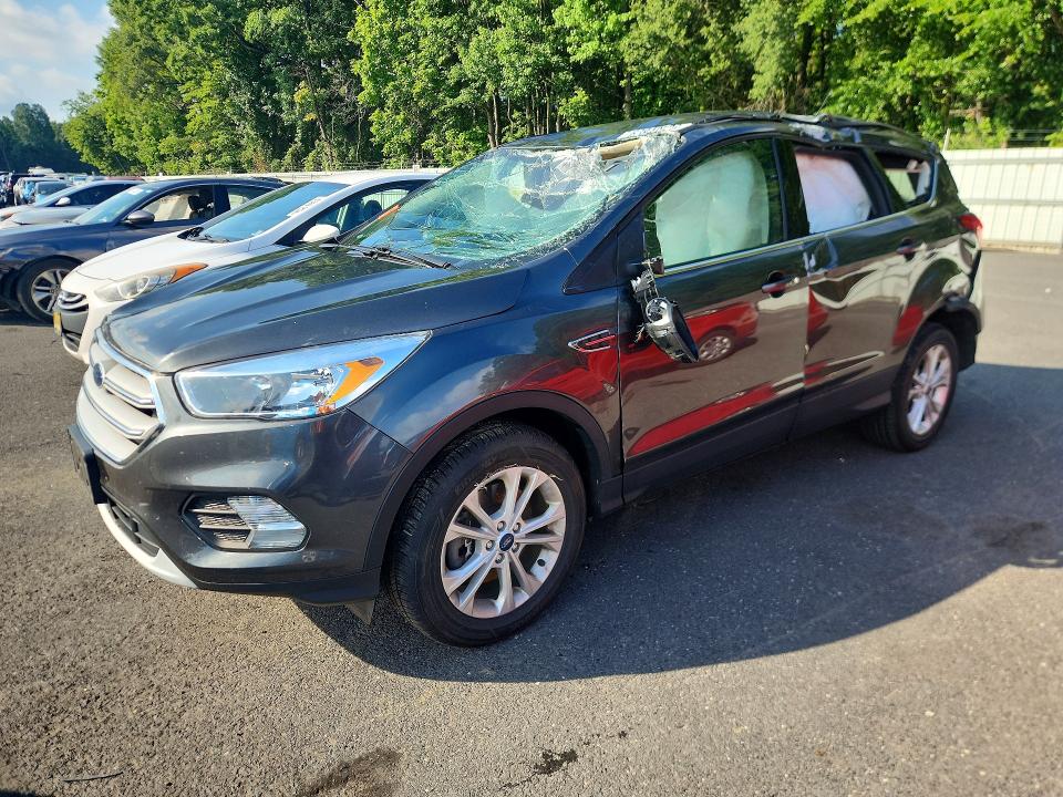 63842536 :رقم المزاد ، 1FMCU9GD2KUA10079 vin ، 2019 Ford Escape مزاد بيع