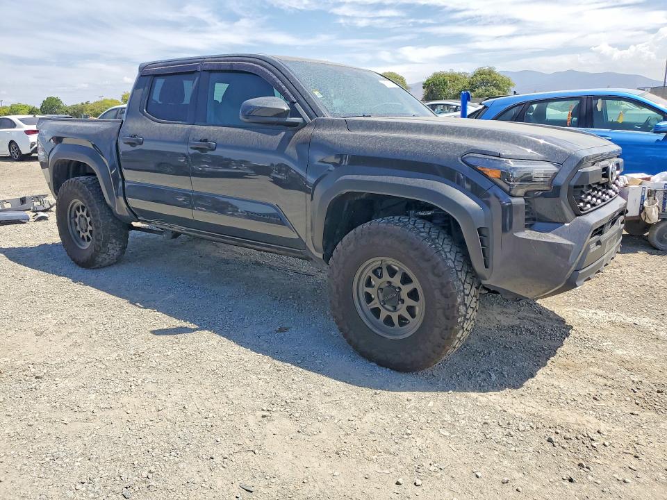 66273366 :رقم المزاد ، 3TMLB5JN1SM118878 vin ، 2025 Toyota Tacoma مزاد بيع