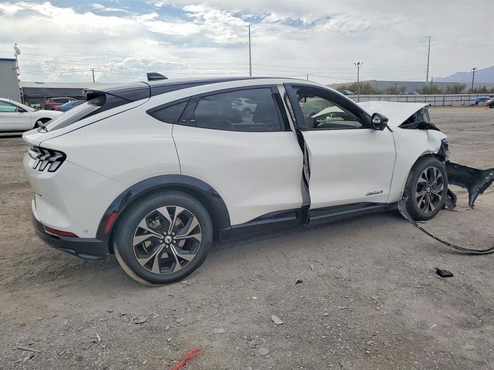 Продажа на аукционе авто 2021 Ford Mustang Mach-e, vin: 3FMTK3R79MMA09237, номер лота: 64818976