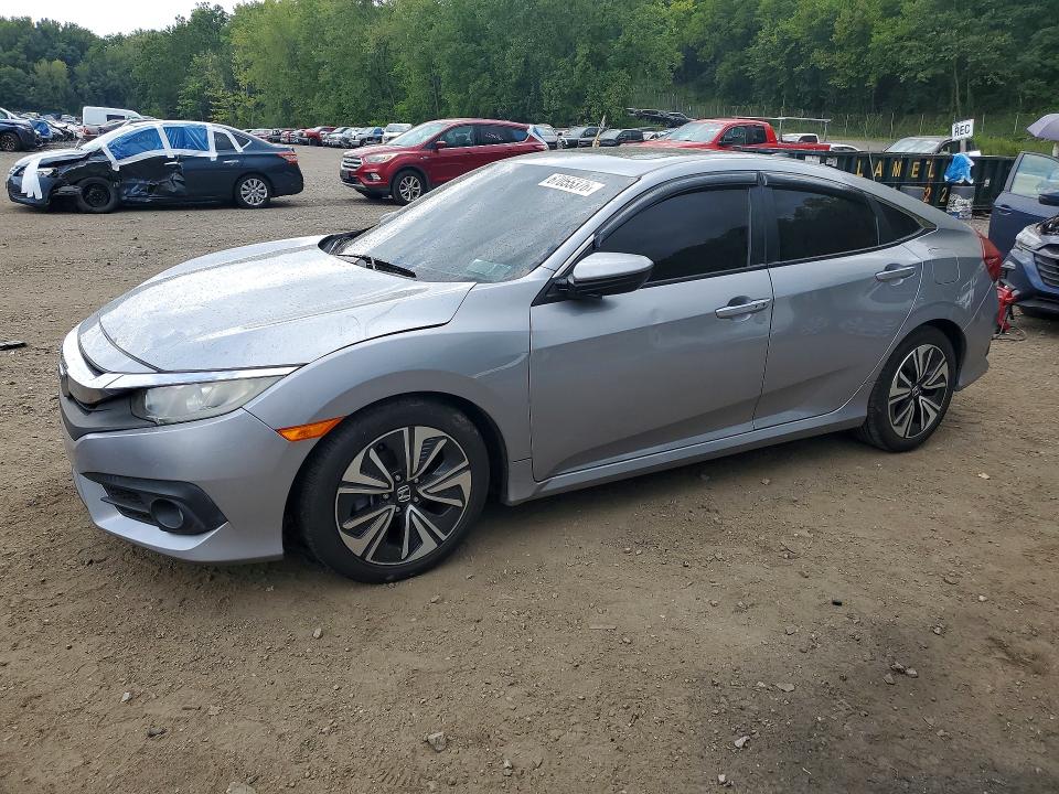 2017 Honda Civic მანქანა იყიდება აუქციონზე, vin: 2HGFC1F31HH657598, აუქციონის ნომერი: 67055376