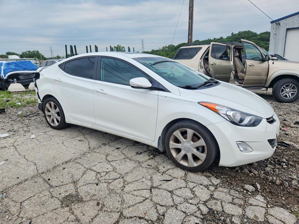 63731216 :رقم المزاد ، 5NPDH4AE0DH288428 vin ، 2013 Hyundai Elantra مزاد بيع