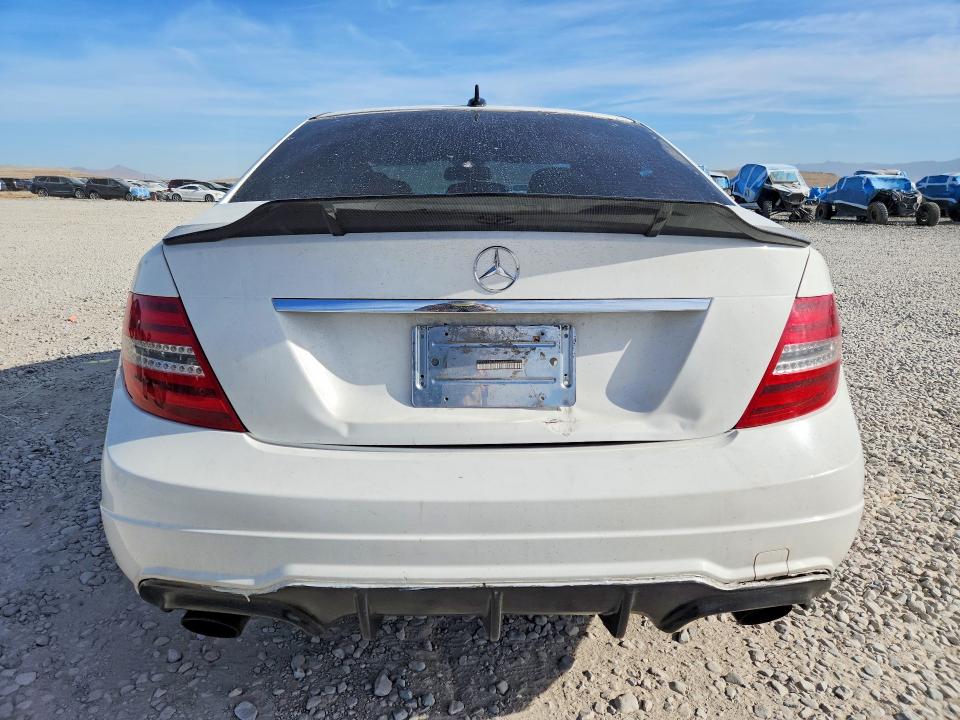 65717916 :رقم المزاد ، WDDGF8AB3EA942630 vin ، 2014 Mercedes-benz C مزاد بيع