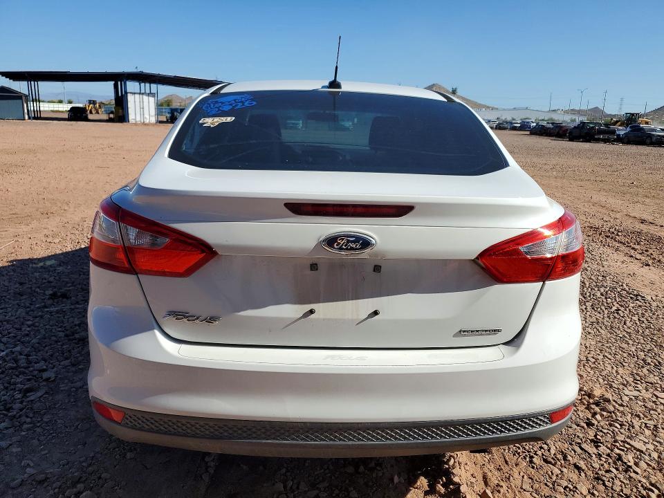 Продажа на аукционе авто 2013 Ford Focus, vin: 1FADP3E28DL382359, номер лота: 64507576