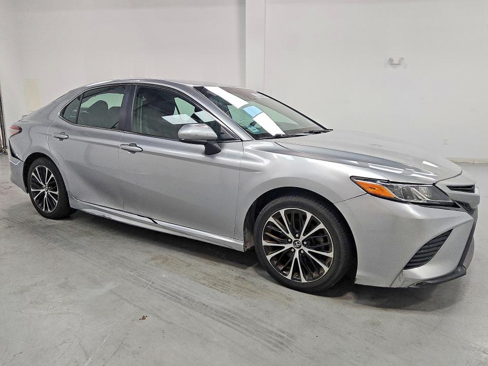 Aukcja sprzedaży 2018 Toyota Camry, vin: 4T1B11HK2JU076715, numer aukcji: 66297976