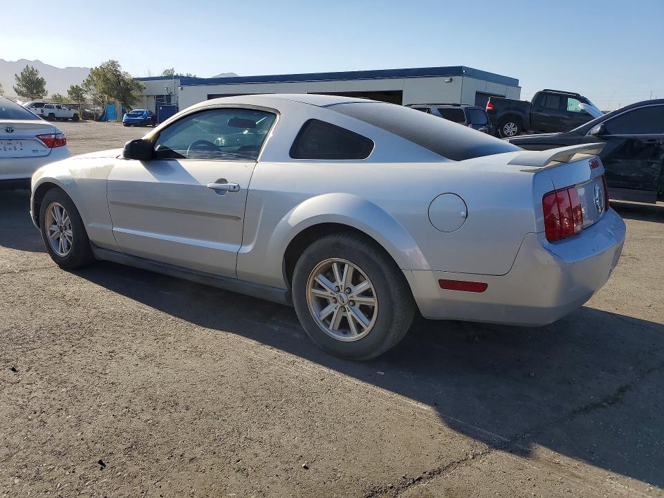 2006 Ford Mustang მანქანა იყიდება აუქციონზე, vin: 1ZVFT80N565192827, აუქციონის ნომერი: 66626766