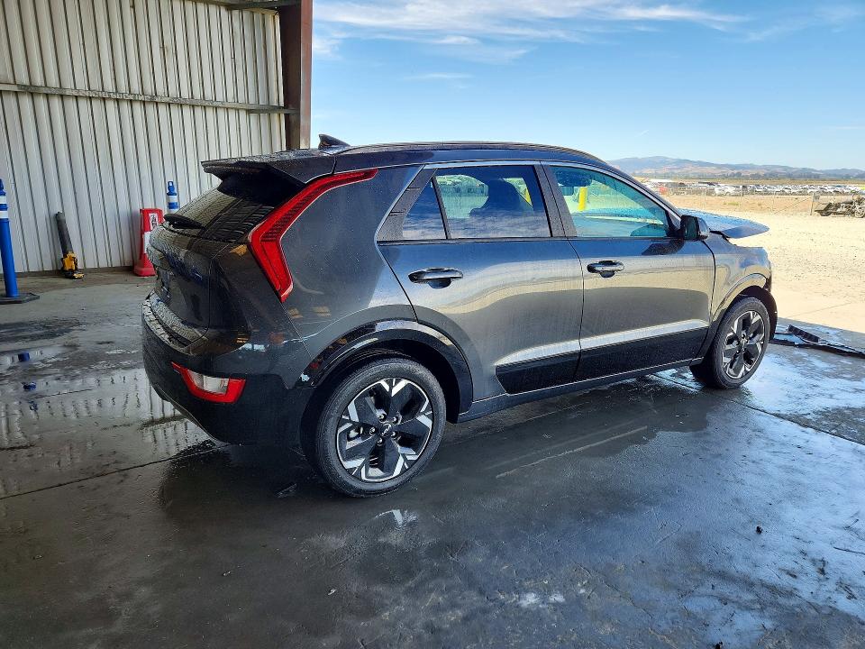 66605446 :رقم المزاد ، KNDCR3L13R5111151 vin ، 2024 Kia Niro مزاد بيع