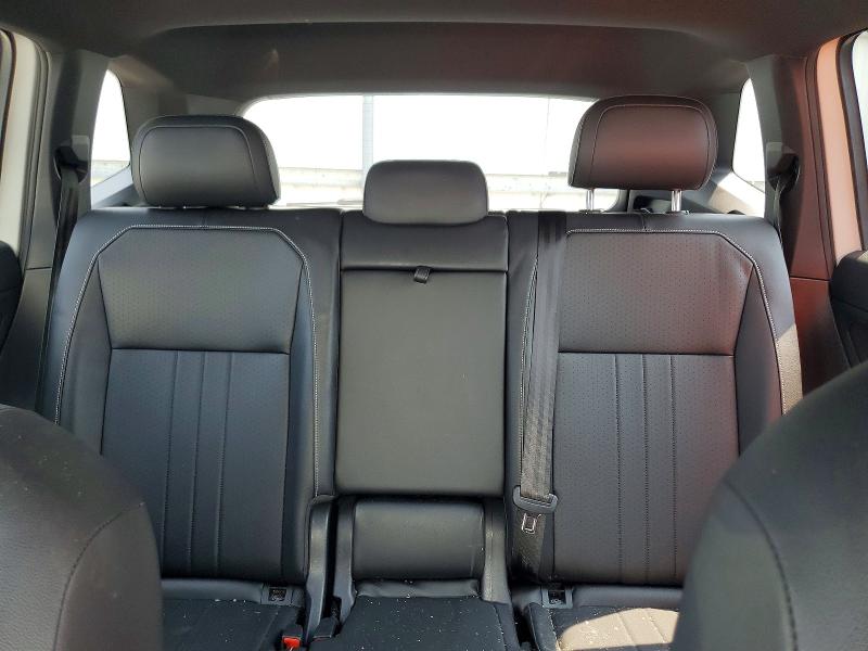 63895506 :رقم المزاد ، 3VV8B7AX6NM144854 vin ، 2022 Volkswagen Tiguan مزاد بيع