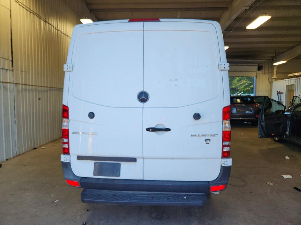 2016 Mercedes-benz Sprinter მანქანა იყიდება აუქციონზე, vin: WD3PE7DD1GP341523, აუქციონის ნომერი: 66575726