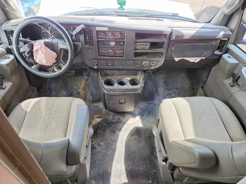 73724076 :رقم المزاد ، 1GB0GRFF0H1164855 vin ، 2017 Chevrolet Express G3500 مزاد بيع