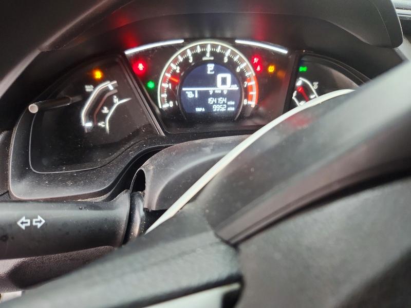 Auction sale of the 2017 Honda Civic, vin: 19XFC2F56HE067625, lot number: 64739356