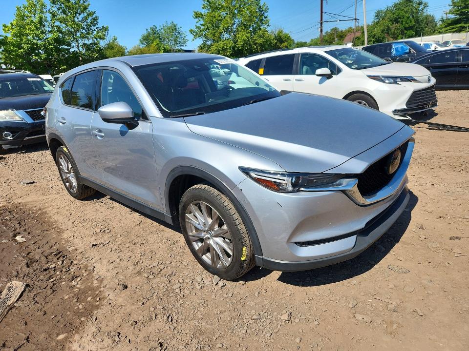65318816 :رقم المزاد ، JM3KFADM7M0391381 vin ، 2021 Mazda Cx-5 مزاد بيع