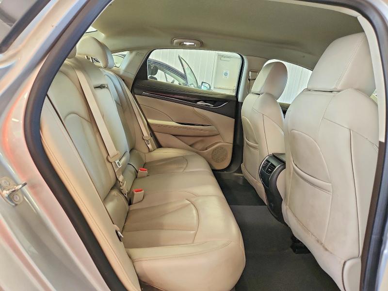 64223356 :رقم المزاد ، 1G4ZP5SS5HU179697 vin ، 2017 Buick Lacrosse مزاد بيع