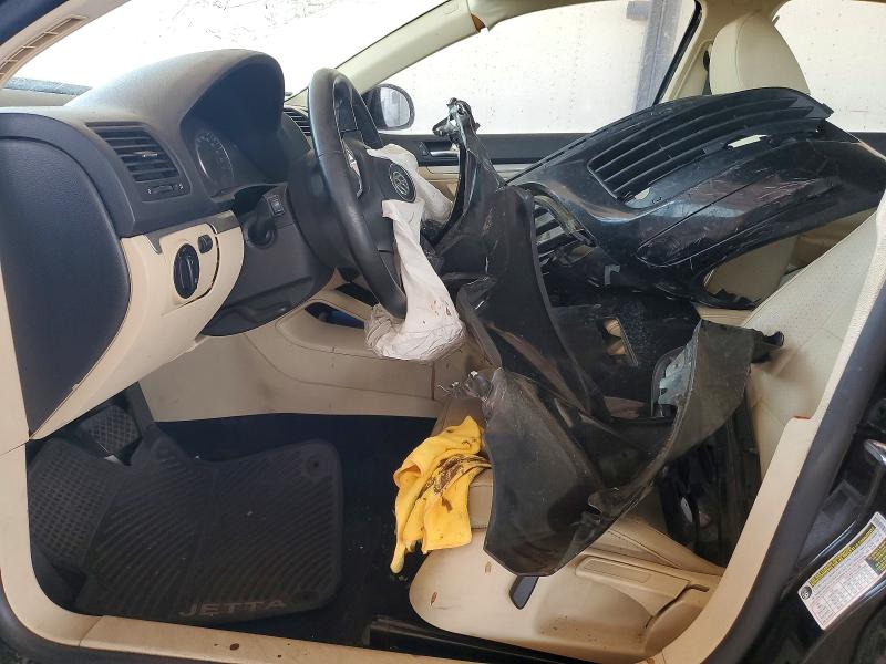 Продажа на аукционе авто 2010 Volkswagen Jetta, vin: 3VWAZ7AJ1AM097196, номер лота: 64054336
