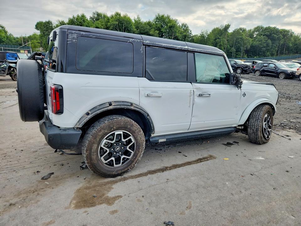 Продаж на аукціоні авто 2024 Ford Bronco, vin: 1FMDE8BH3RLA80907, номер лоту: 64154226
