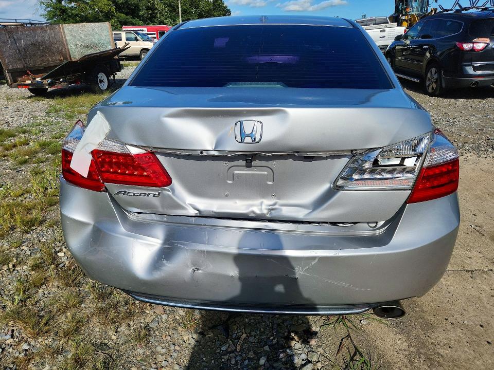 2015 Honda Accord მანქანა იყიდება აუქციონზე, vin: 1HGCR2F83FA174144, აუქციონის ნომერი: 64555336