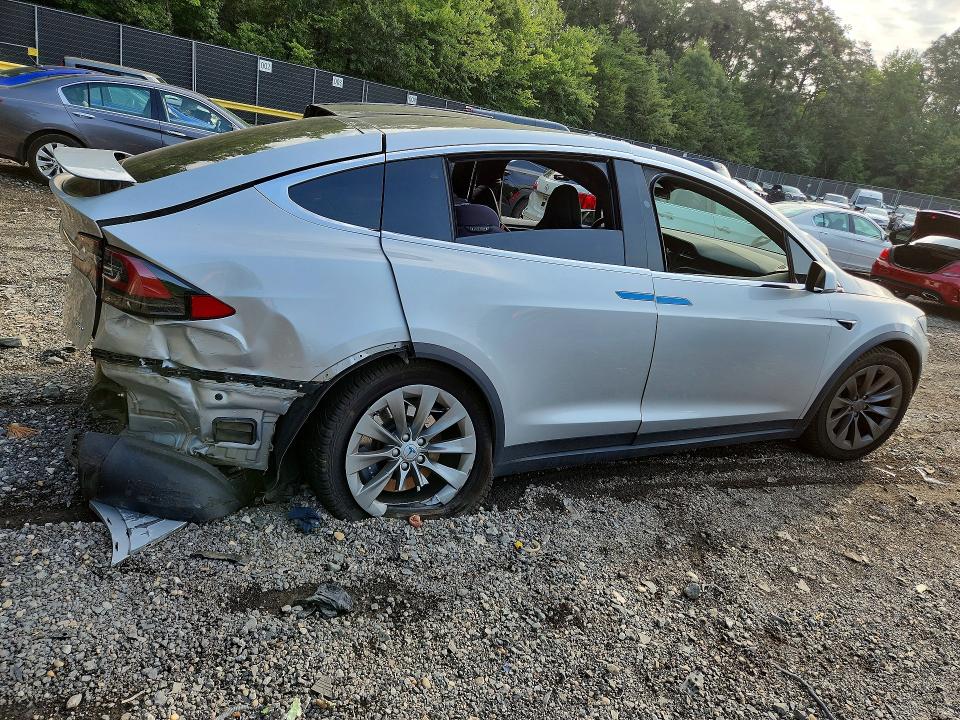 Aukcja sprzedaży 2018 Tesla Model X, vin: 5YJXCAE22JF101260, numer aukcji: 65533286