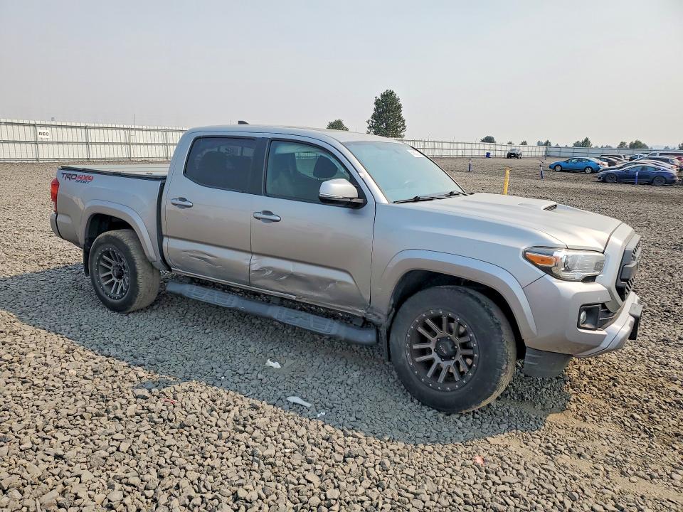 Продажа на аукционе авто 2017 Toyota Tacoma, vin: 3TMCZ5AN4HM070975, номер лота: 64593336