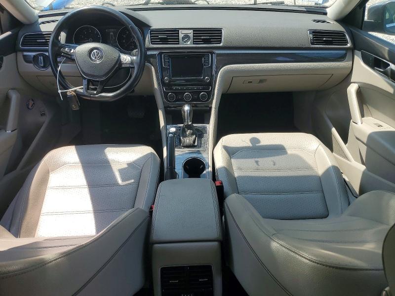 Продажа на аукционе авто 2017 Volkswagen Passat, vin: 1VWBT7A37HC083337, номер лота: 64908066