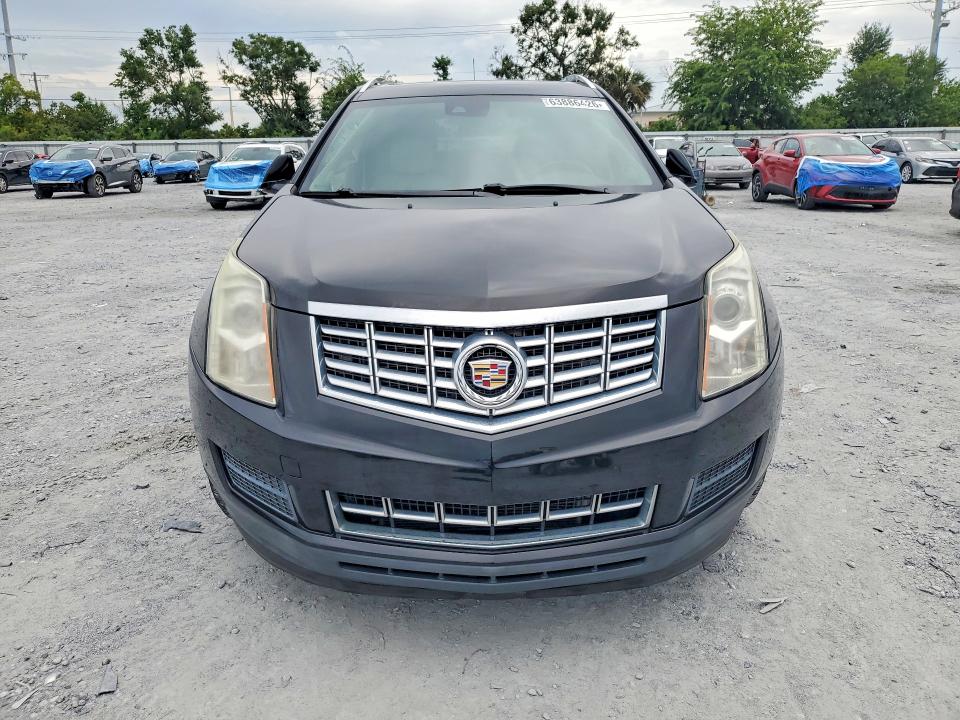 63886426 :رقم المزاد ، 3GYFNBE30GS586299 vin ، 2016 Cadillac Srx مزاد بيع