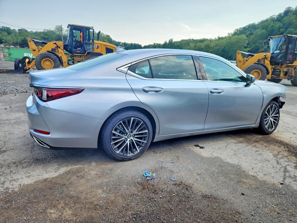 65108776 :رقم المزاد ، 58ADZ1B16SU212565 vin ، 2025 Lexus Es 350 مزاد بيع