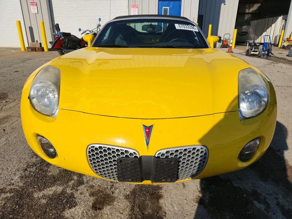 67033396 :رقم المزاد ، 1G2MB35B57Y122909 vin ، 2007 Pontiac Solstice مزاد بيع
