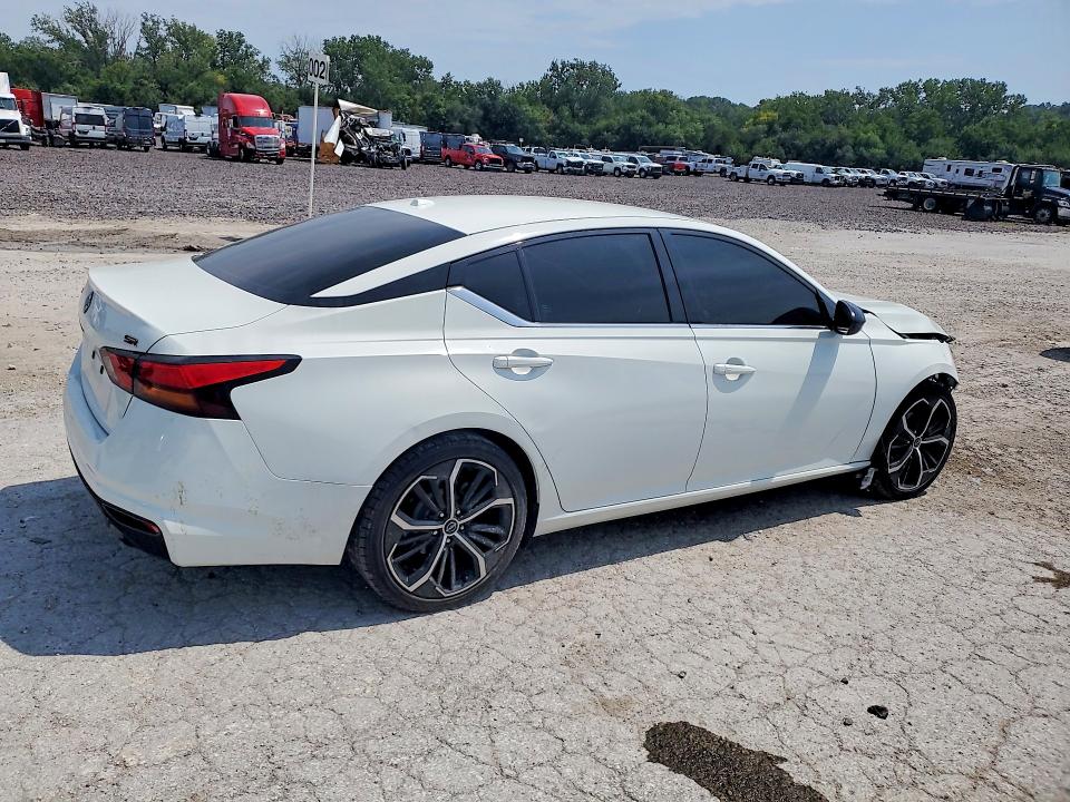 Продажа на аукционе авто 2023 Nissan Altima, vin: 1N4BL4CV1PN341358, номер лота: 64759056