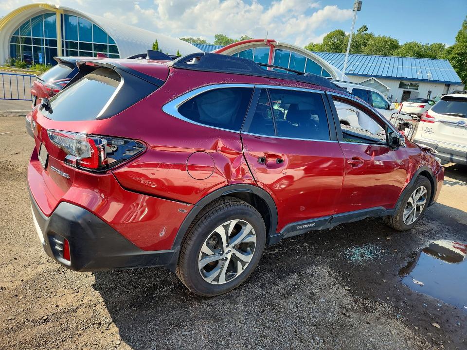 65893826 :رقم المزاد ، 4S4BTANC8N3158161 vin ، 2022 Subaru Outback مزاد بيع