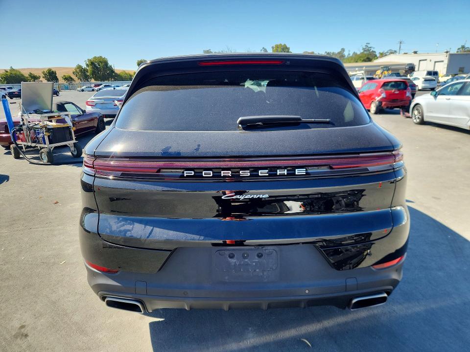 Продажа на аукционе авто 2024 Porsche Cayenne, vin: WP1AA2AY4RDA03943, номер лота: 63162926
