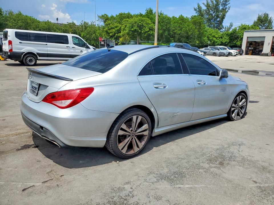 2018 Mercedes-benz Cla მანქანა იყიდება აუქციონზე, vin: WDDSJ4EB5JN634986, აუქციონის ნომერი: 63697476