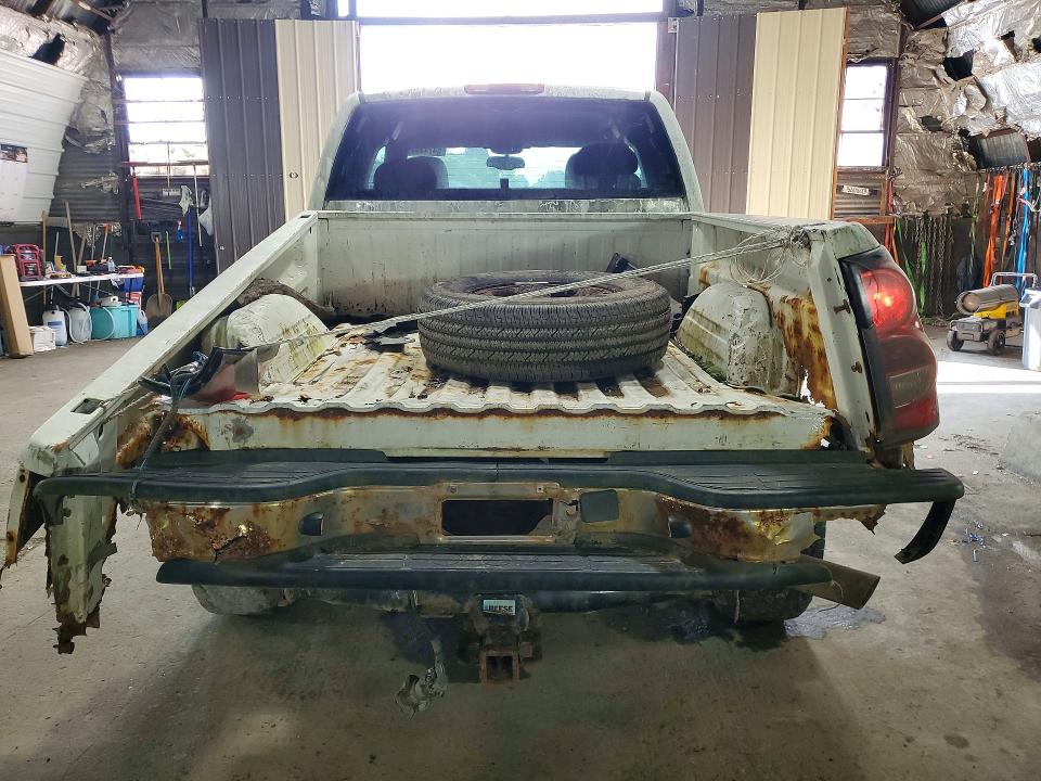 Продаж на аукціоні авто 2005 Chevrolet Silverado, vin: 1GCHK29U75E313362, номер лоту: 64742776