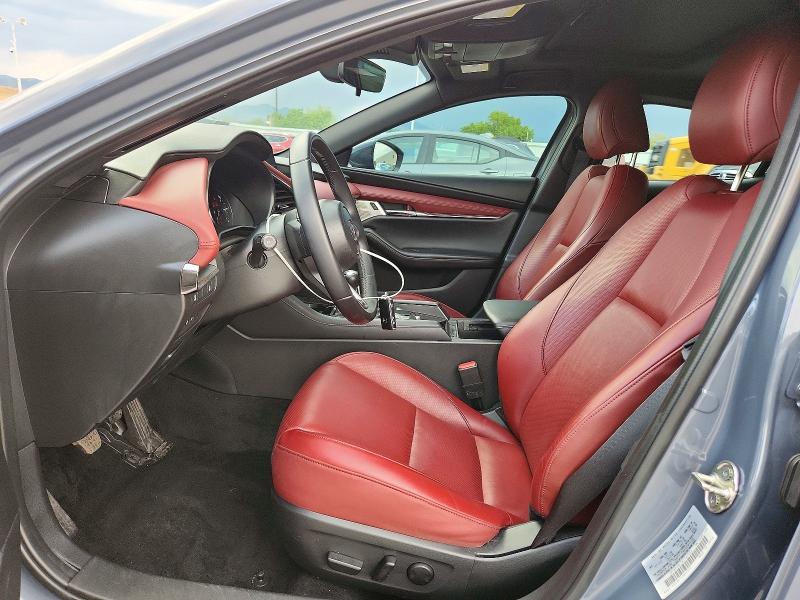 64617656 :رقم المزاد ، JM1BPAML7N1522284 vin ، 2022 Mazda 3 مزاد بيع