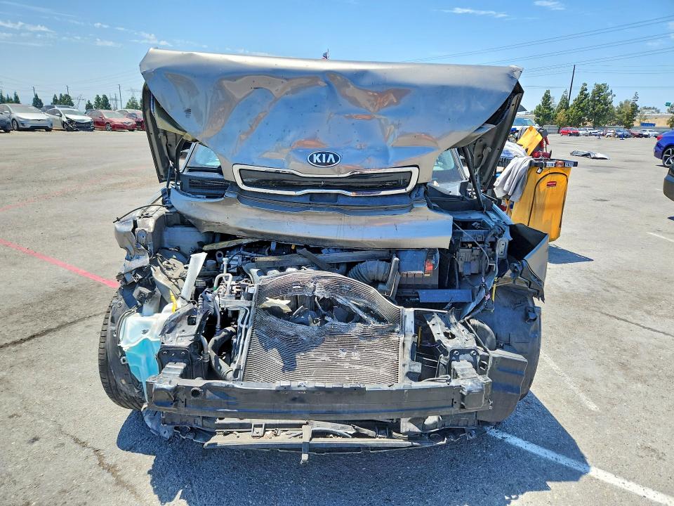 2014 Kia Soul მანქანა იყიდება აუქციონზე, vin: KNDJP3A57E7067947, აუქციონის ნომერი: 63438156