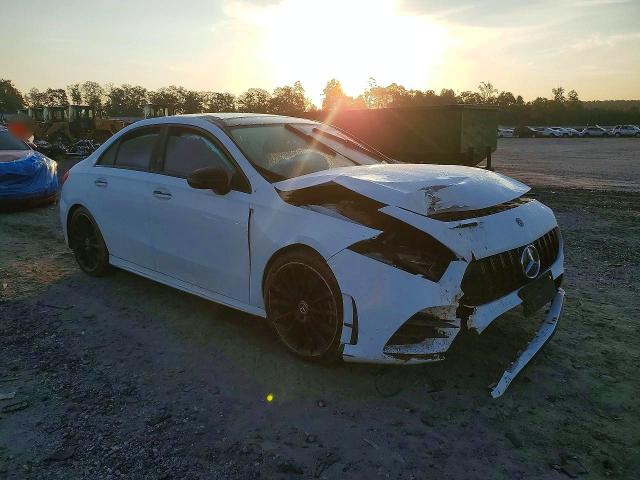 Продажа на аукционе авто 2019 Mercedes-benz A, vin: WDD3G4EB7KW020035, номер лота: 64509856