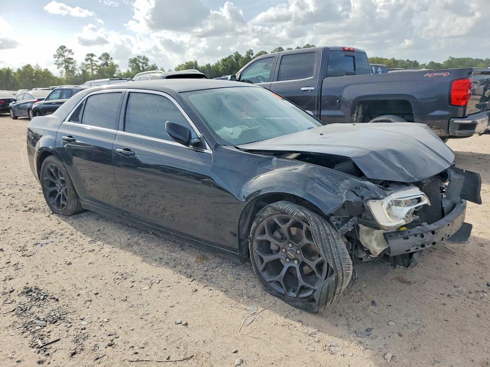 65034146 :رقم المزاد ، 2C3CCAAG6HH662182 vin ، 2017 Chrysler 300 مزاد بيع