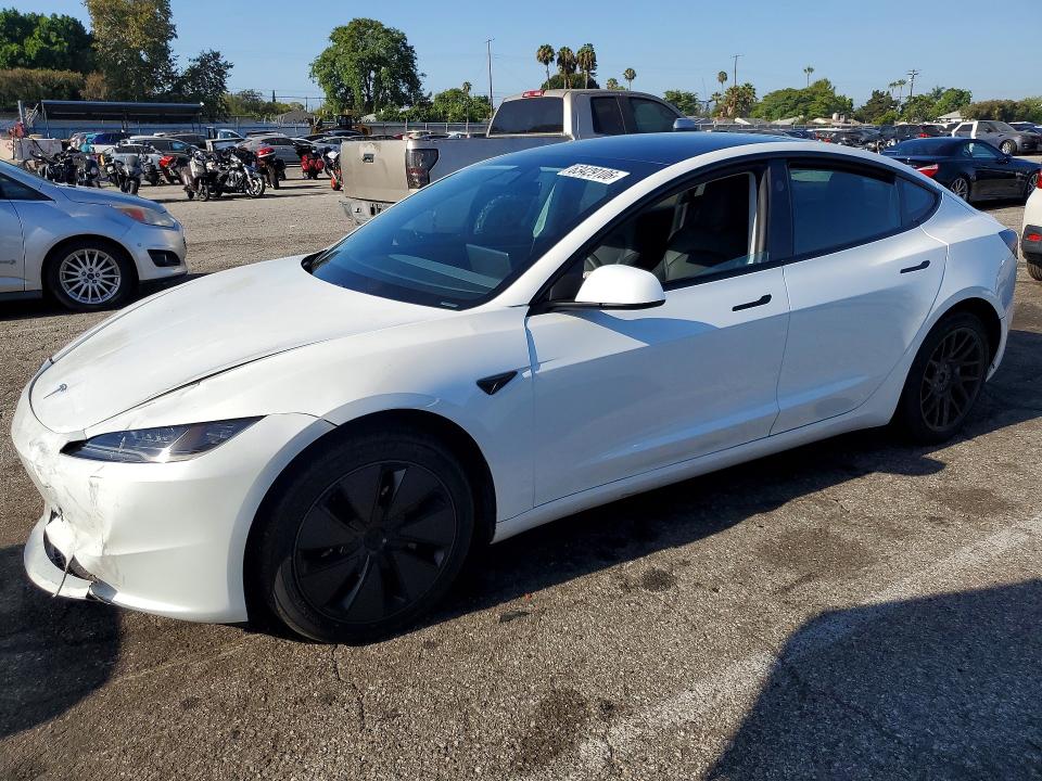 Продаж на аукціоні авто 2024 Tesla Model 3, vin: 5YJ3E1EA4RF825706, номер лоту: 63429106