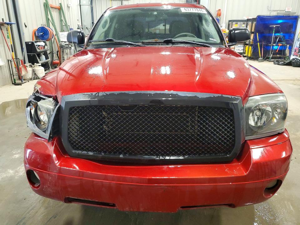 63777846 :رقم المزاد ، 1D7HW48N06S708017 vin ، 2006 Dodge Dakota مزاد بيع