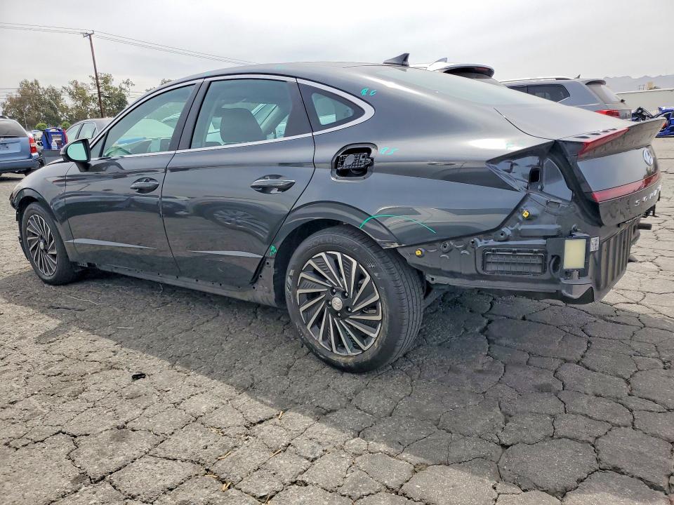 Продажа на аукционе авто 2020 Hyundai Sonata Hybrid, vin: KMHL54JJ1LA013685, номер лота: 64540556