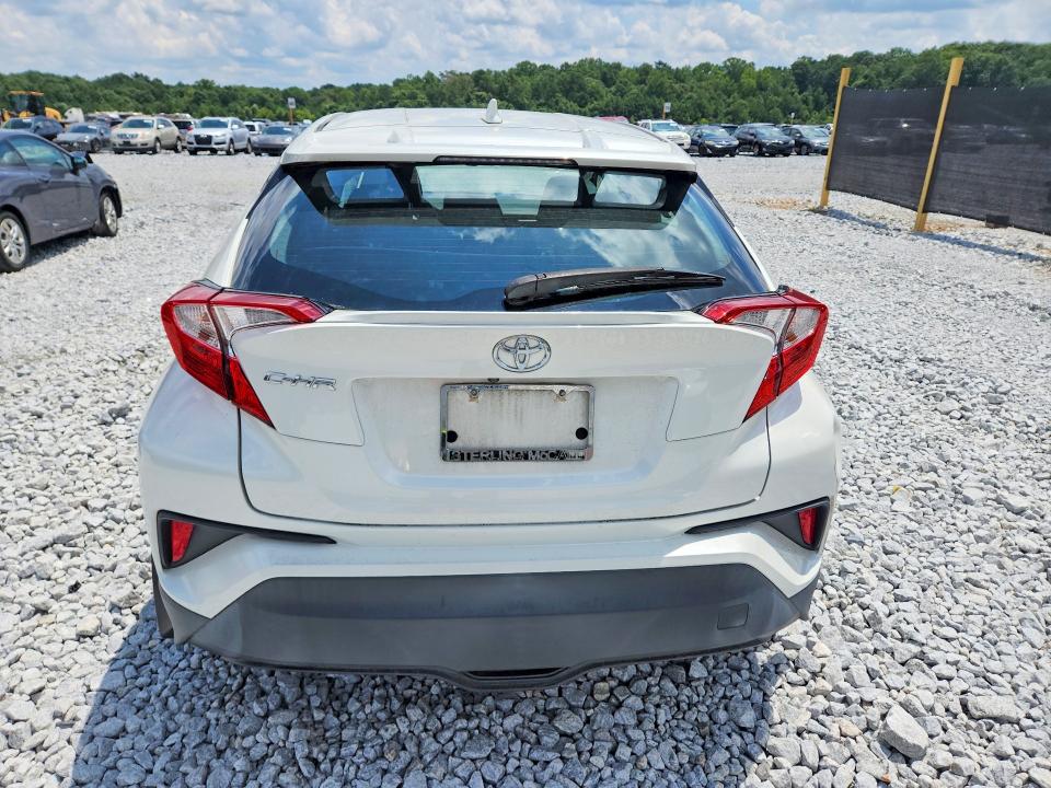 64018846 :رقم المزاد ، NMTKHMBX3JR050486 vin ، 2018 Toyota C-hr مزاد بيع