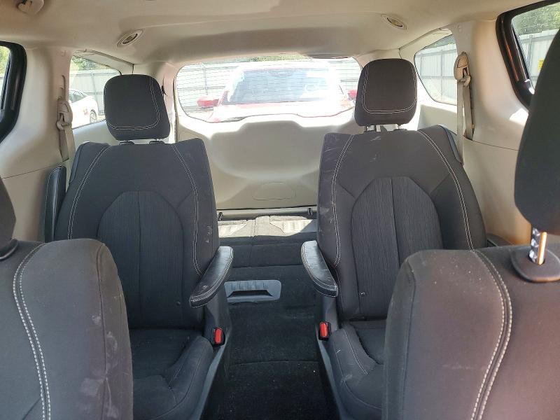 66273436 :رقم المزاد ، 2C4RC1CG6LR112017 vin ، 2020 Chrysler Voyager مزاد بيع