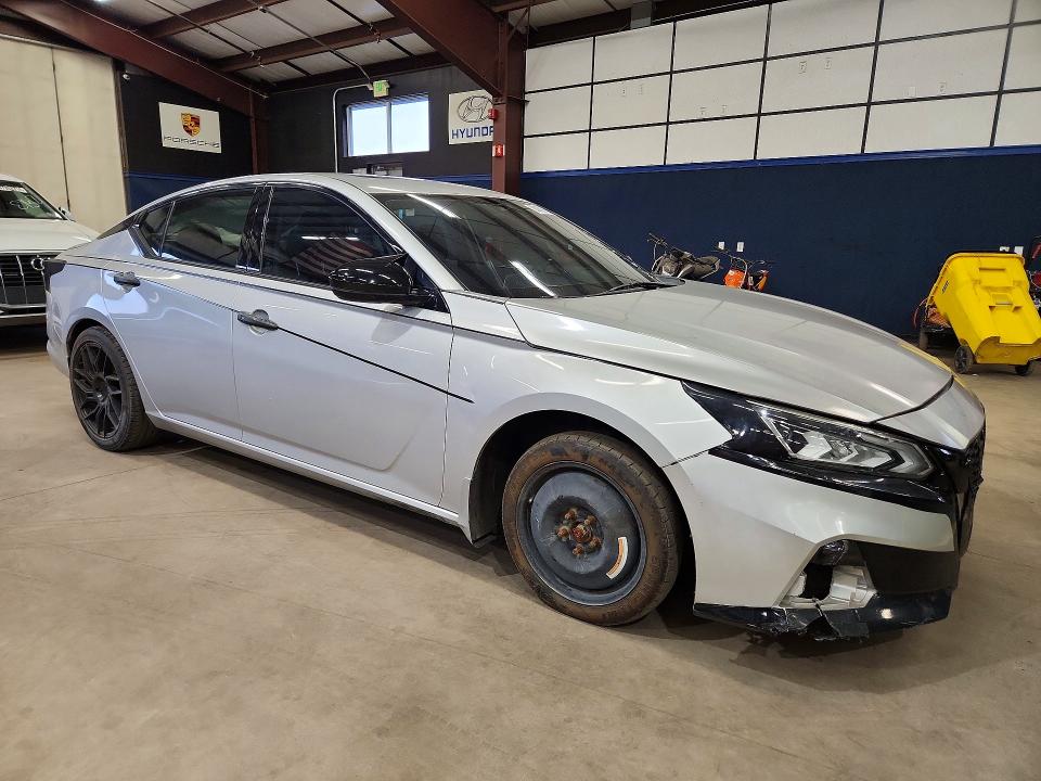 65089766 :رقم المزاد ، 1N4BL4EV3LC140841 vin ، 2020 Nissan Altima مزاد بيع
